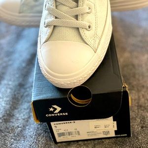 Converse Junior Sz 5 New CTAS Shoreline Slip